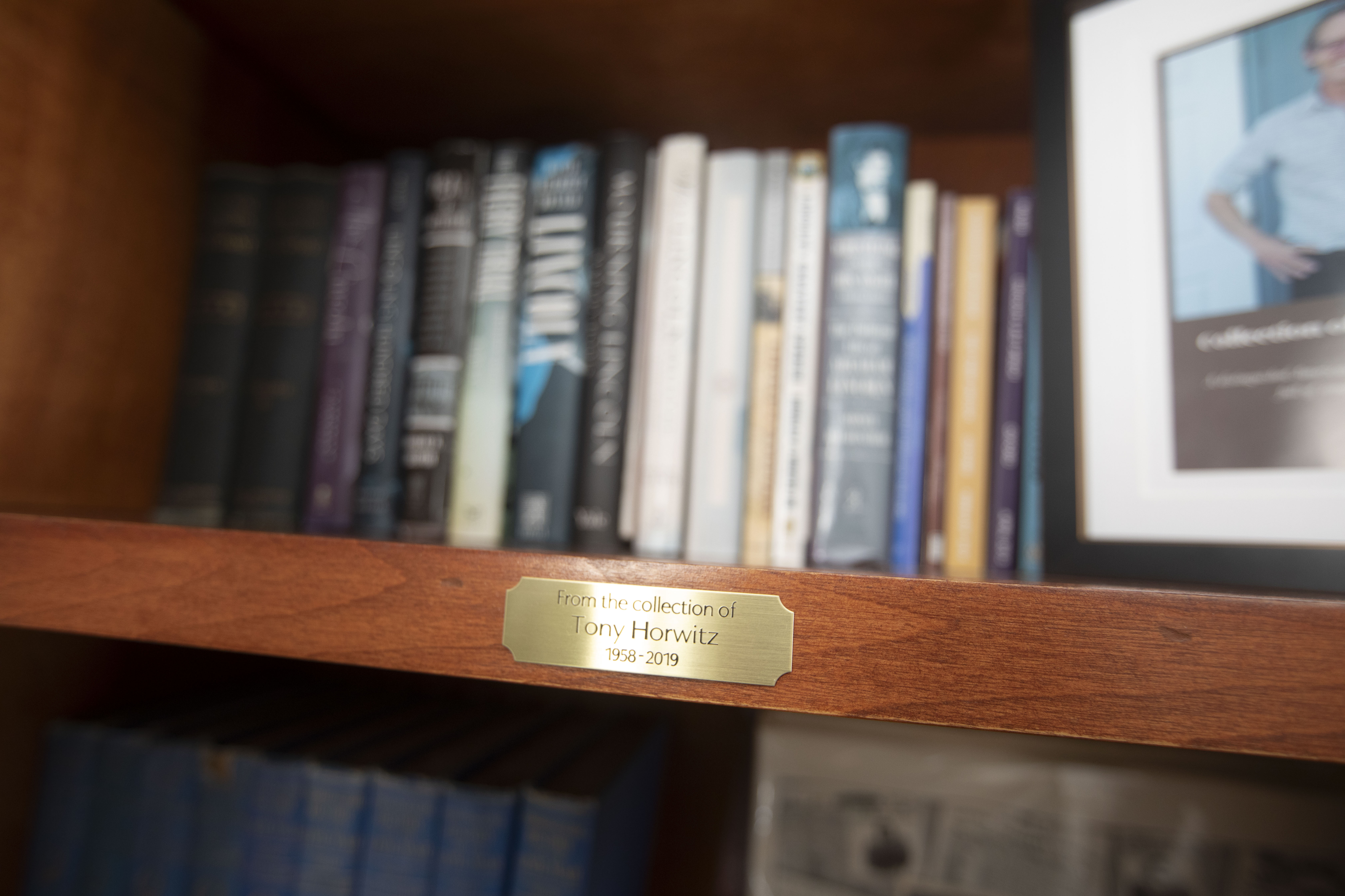 Pulitzer Prize-winning Author Tony Horwitz’s Civil War Library Donated to Gettysburg College